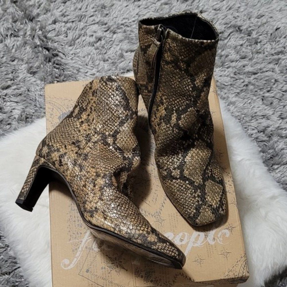 Free People Cybill Leather Heel Ankle Boot Snake Print Sz 37 NIB Boho Western